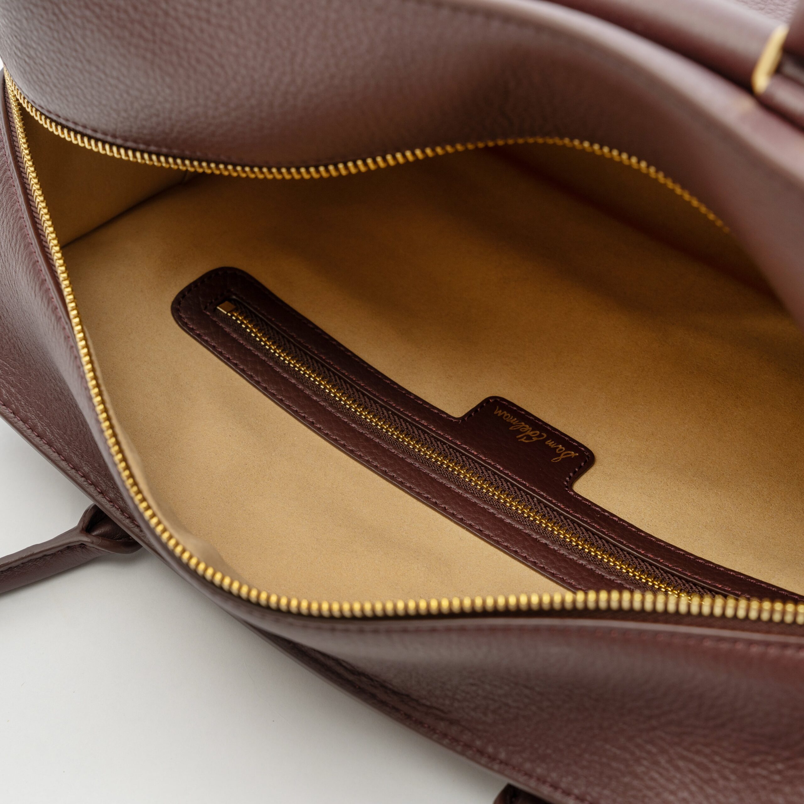 Kaylan Boston Shoulder Bag - Image 4
